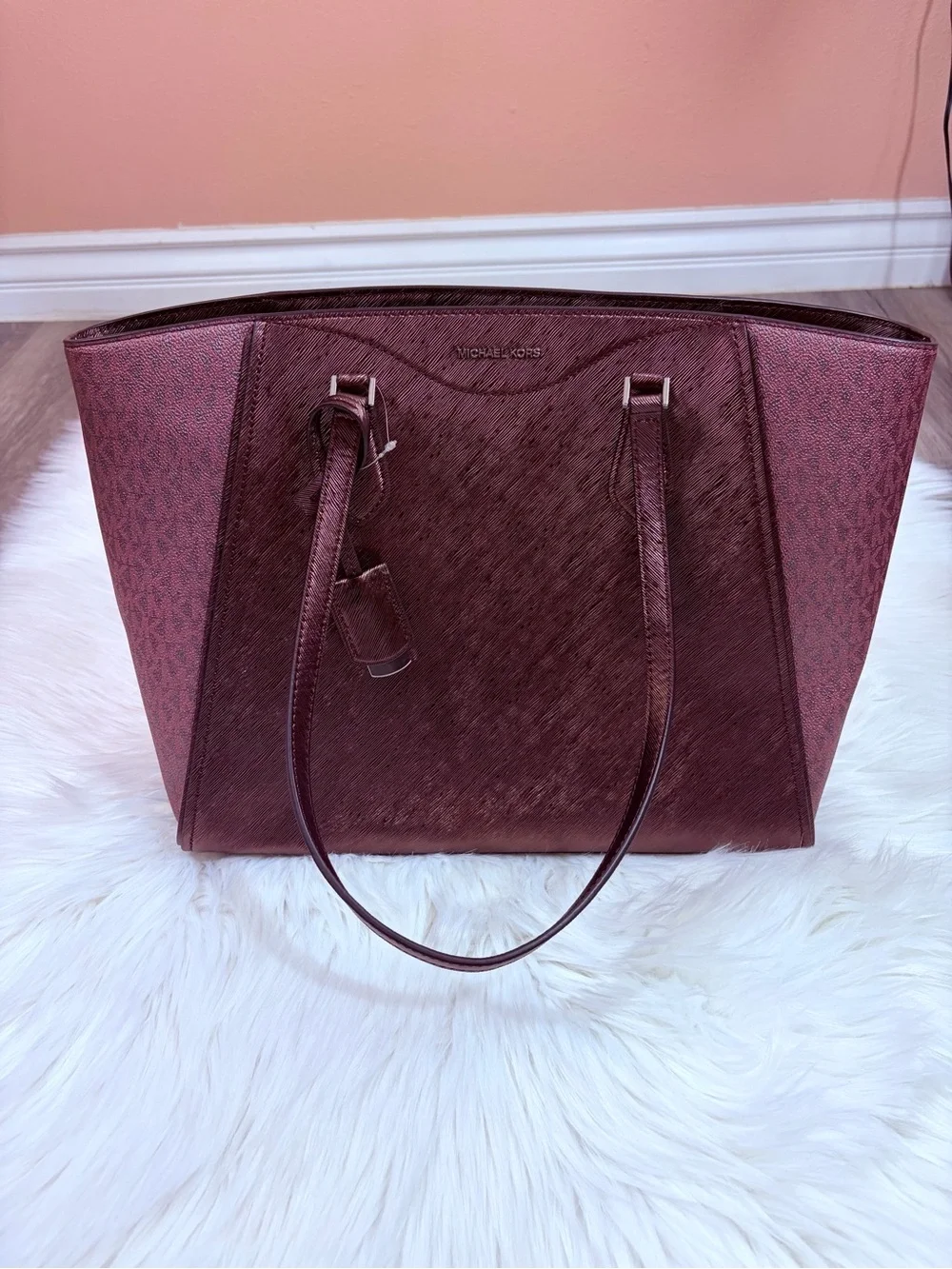 Michael Kors Taryn Burgundy Bag✨brand new